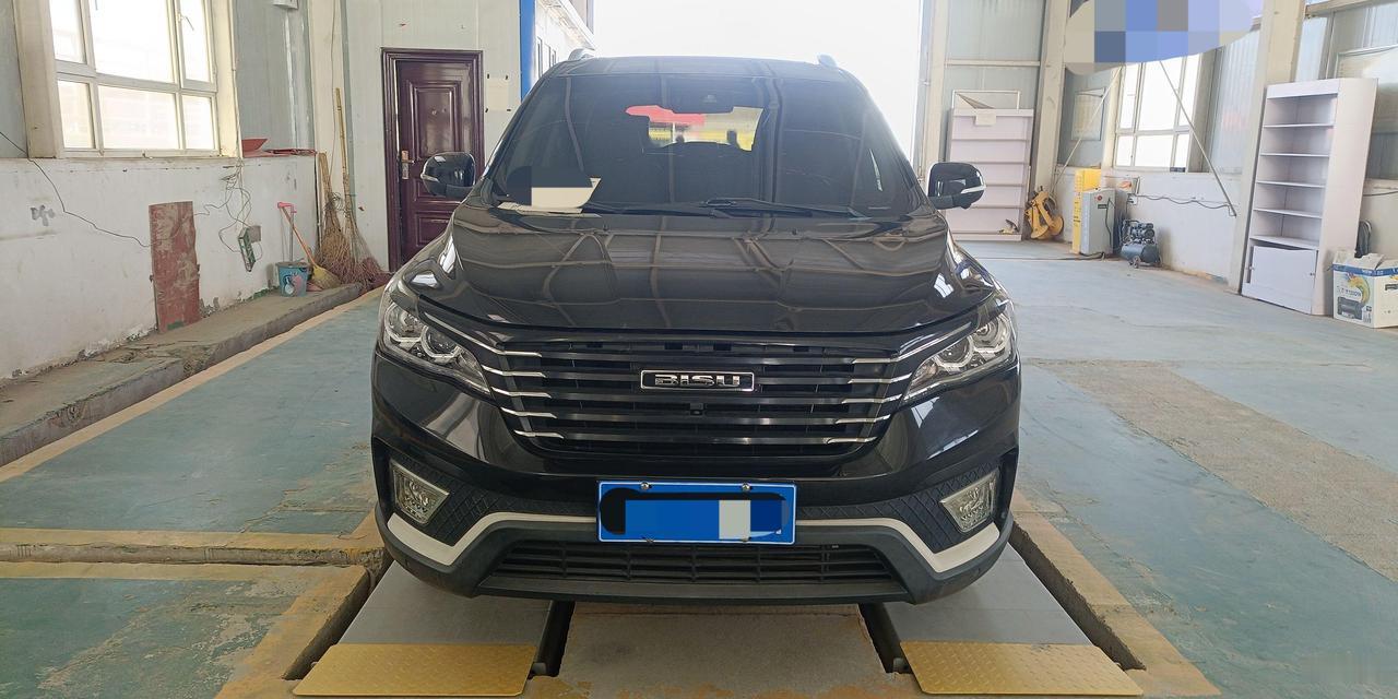 谁还记得当初的比速汽车？前两天验了一台比速T5，2018年1月上牌，跑了13万