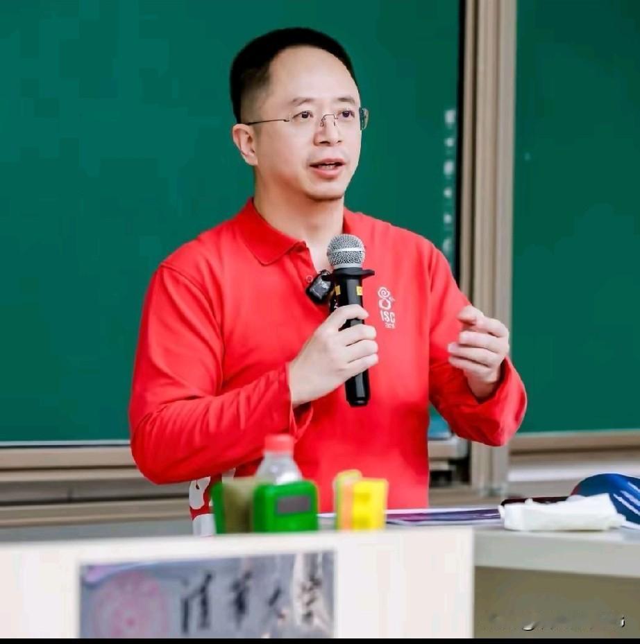 前360高管炮轰周鸿祎，自称帮其做假账Tech星球12月16日消息，据新浪