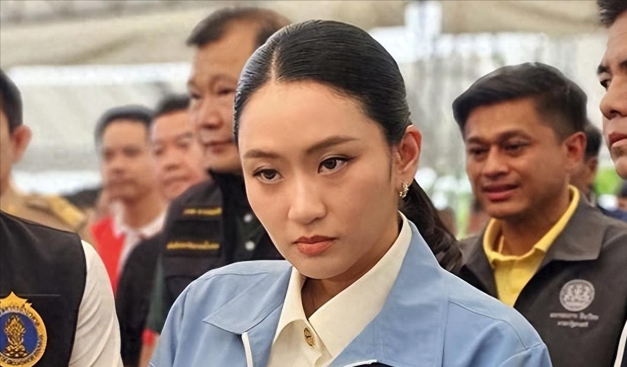 这一仗彻底把泰国打醒，卡了中国四年的军购，佩通坦内阁终于点头泰国和中国的S26