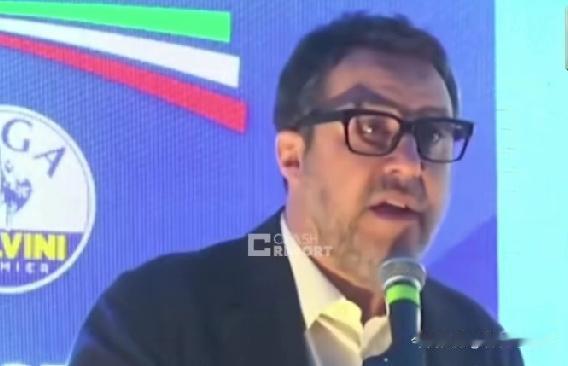 泽连斯基在达沃斯吐槽欧洲援乌不给力，直接惹毛了意大利副总理萨尔维尼，当场开怼太解