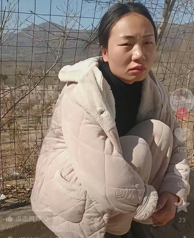 2月28日上午，中灵山坠崖女子刘某的父亲接受采访，说尸检已完成，笔录已完成。由于