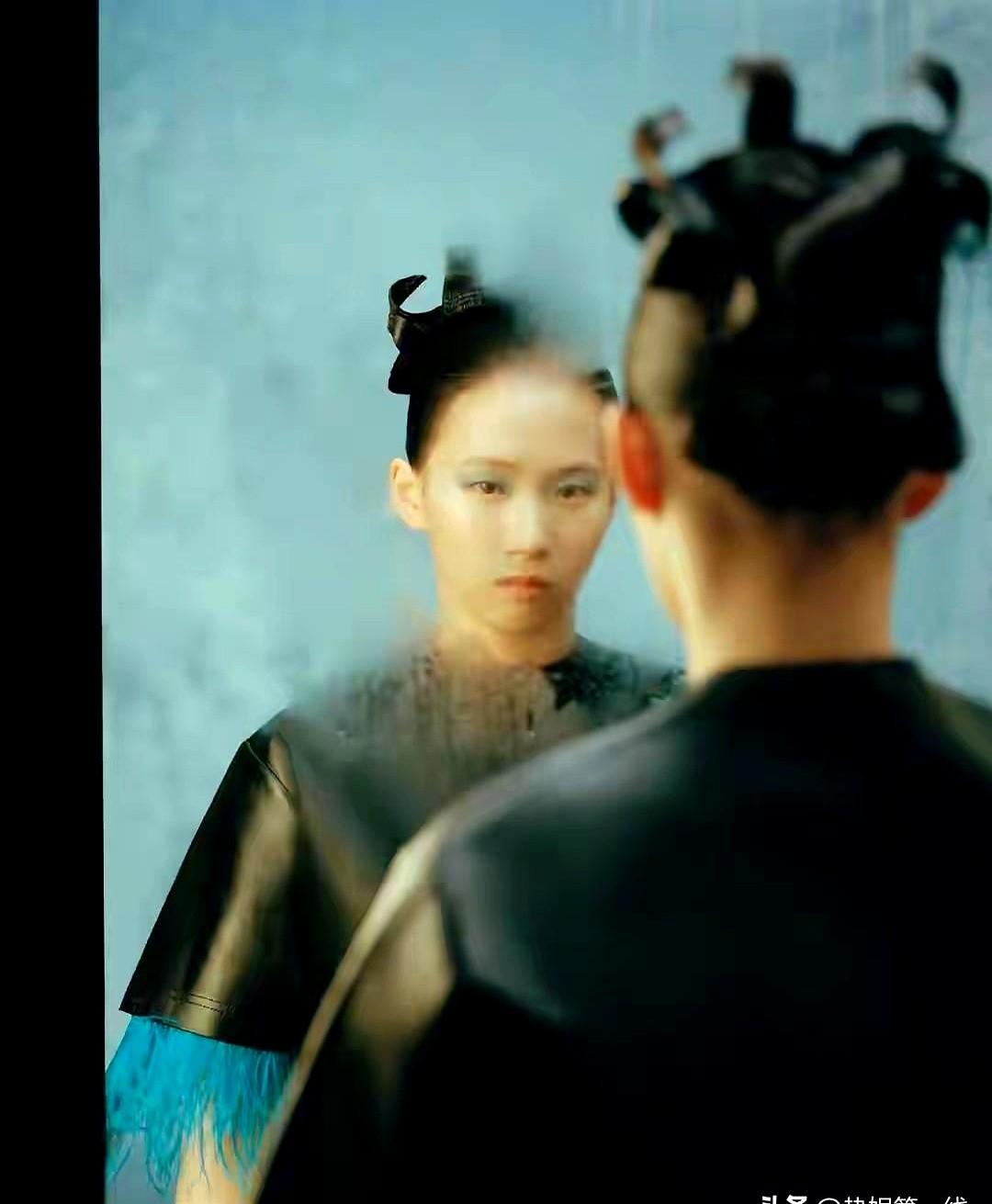 陈芋汐简直开挂了！今年她不光拿下世界泳联年度最佳女子跳水运动员，还包揽了世锦赛三