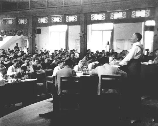1951年5月，刘少奇主持召开中国共产党第一次全国宣传工作会议，是新中国成立后，