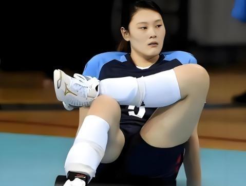 为国争光却惨遭郎平弃用！选择投奔土耳其的王一梅，如今生活怎样？中国女排曾经有个