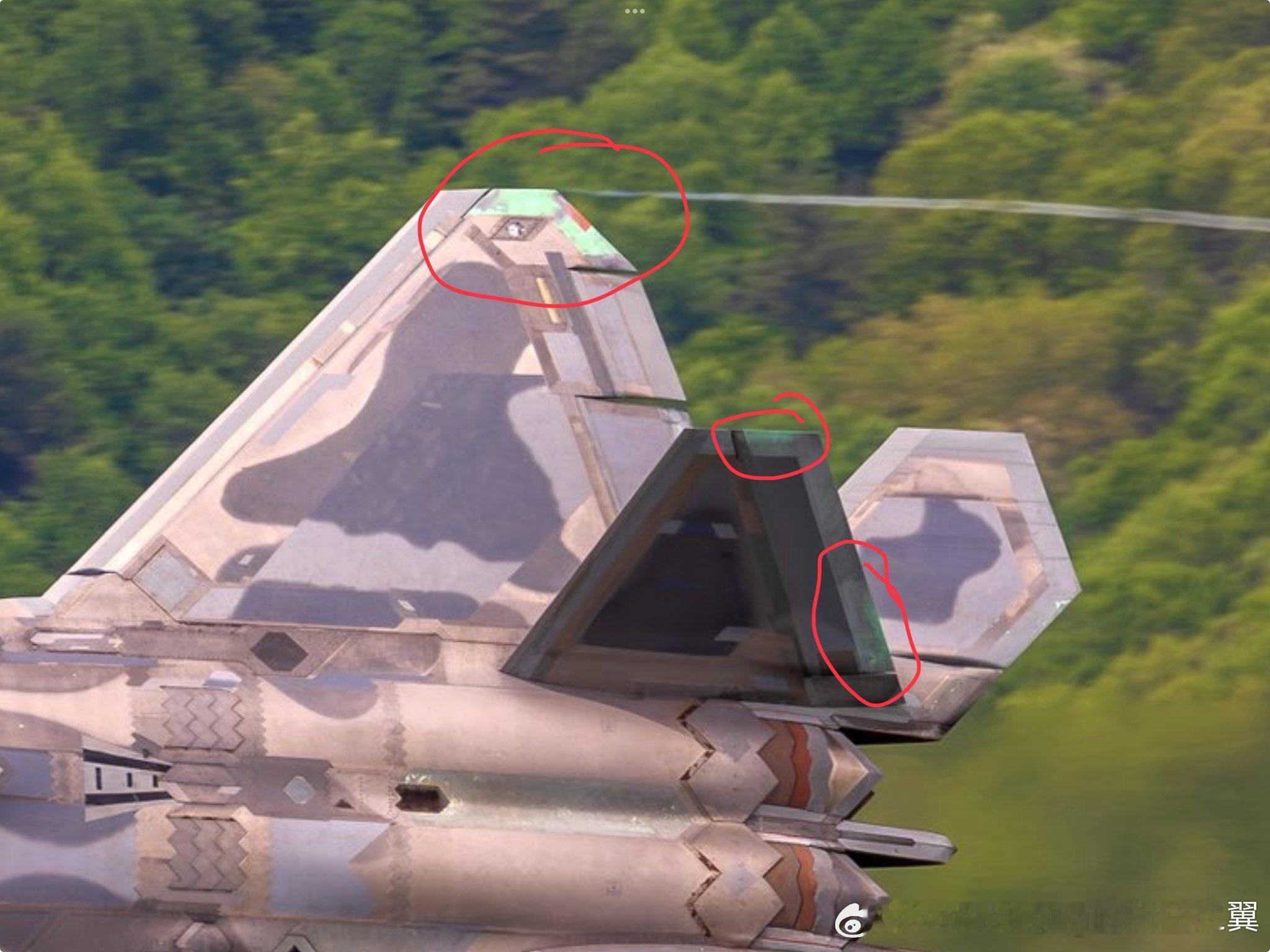 F-22都露底漆了还不舍得重新喷涂​​​