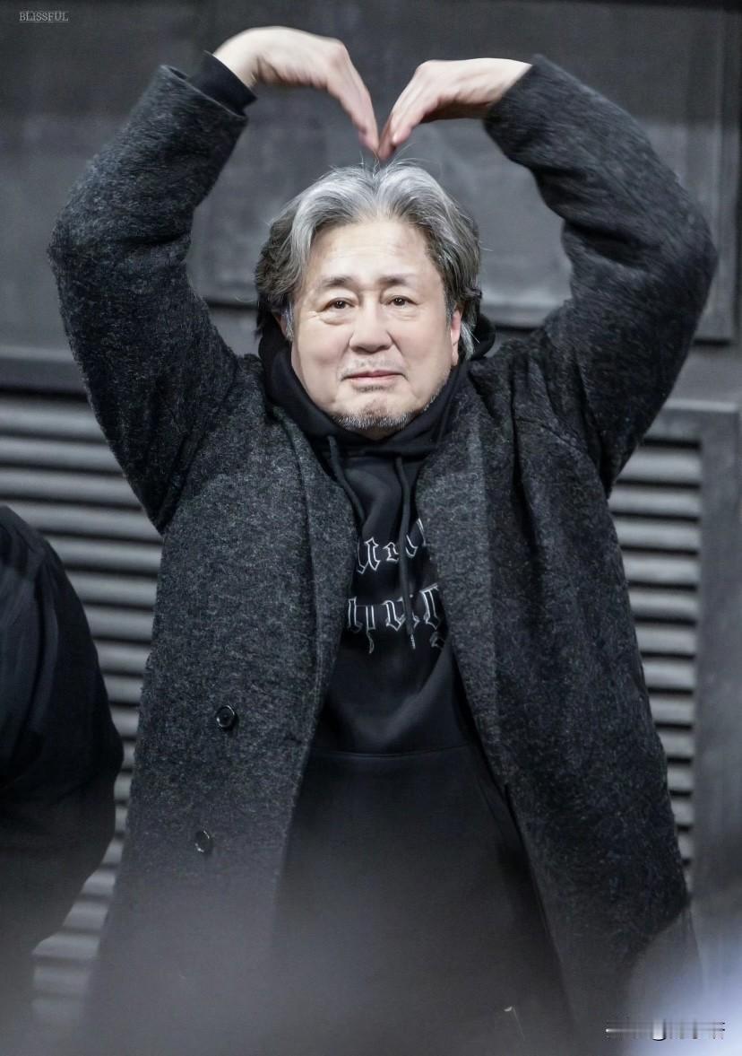 流行整容的韩国人反倒更喜欢阳刚之气！韩国男演员用业绩说明一个问题，男人最有魅力