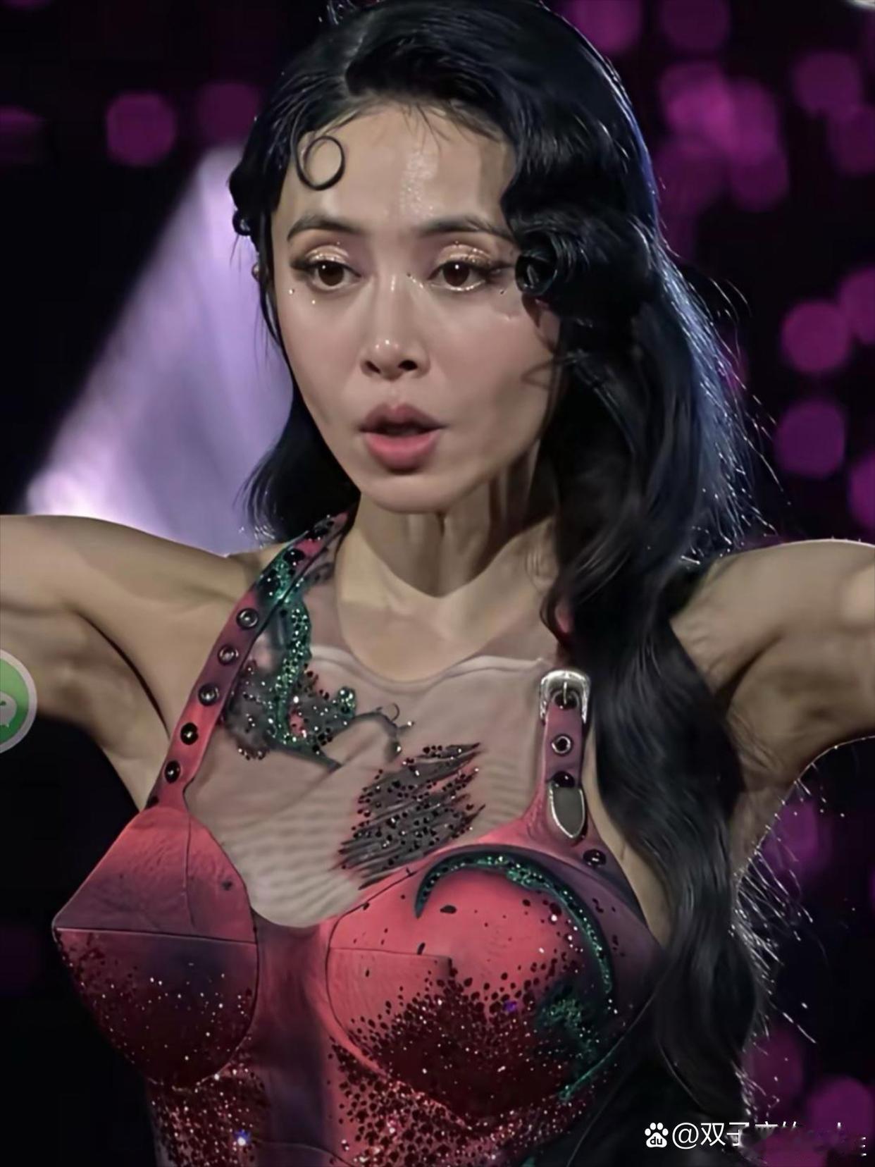天呐，一点儿没看出来就是蔡依林​​​