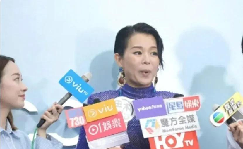 近日，港星胡杏儿参加活动接受媒体采访，回应你前段时间自己老公夜店搂抱美女的风流韵