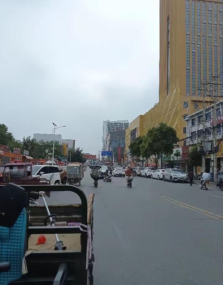 不要把手上的现金全部换成资产我姑姑，今天被医院确诊了尿毒症，在办理住院的时