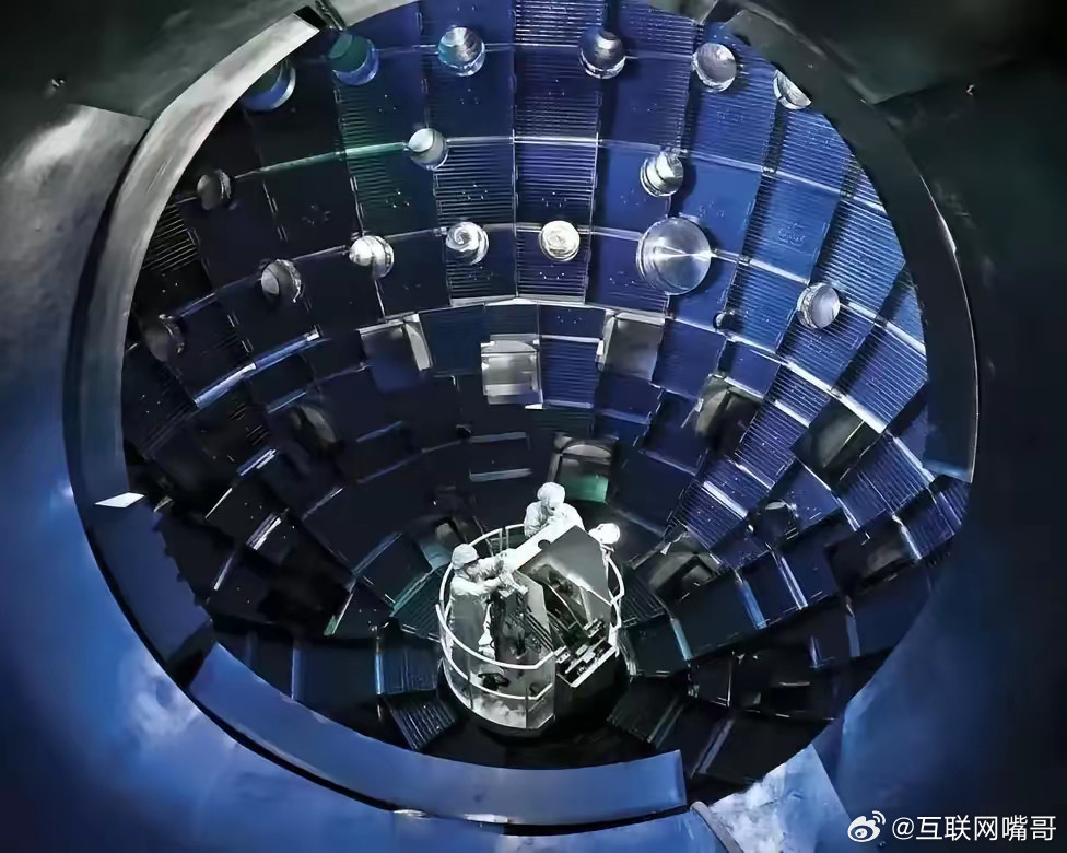 欧美那些老牌科技强国纷纷开始撤退，放弃了核聚变这条路，可中国却还在拼命往前冲。最