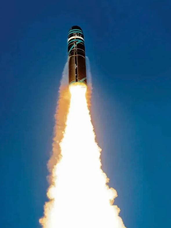 战争临门一脚，伊朗最新宣布同意美国两个重要条件今天，伊朗总统马苏德·佩泽希齐