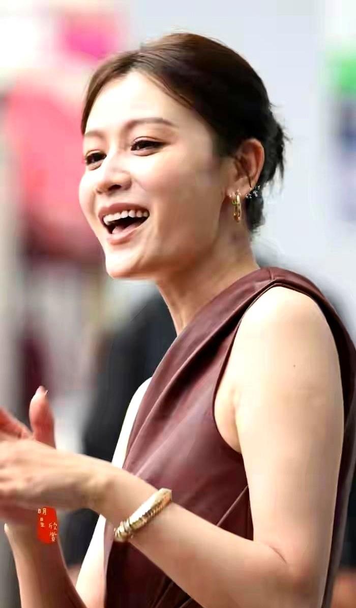 《乘风2026》这生图直播，真是一面“照妖镜”！阚清子真是拼了，自曝116斤