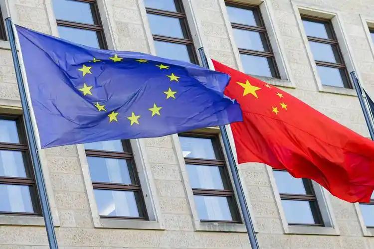 看中国怎么办？欧盟这次是动真格了。从2027年12月14日开始，但凡销往欧洲的商