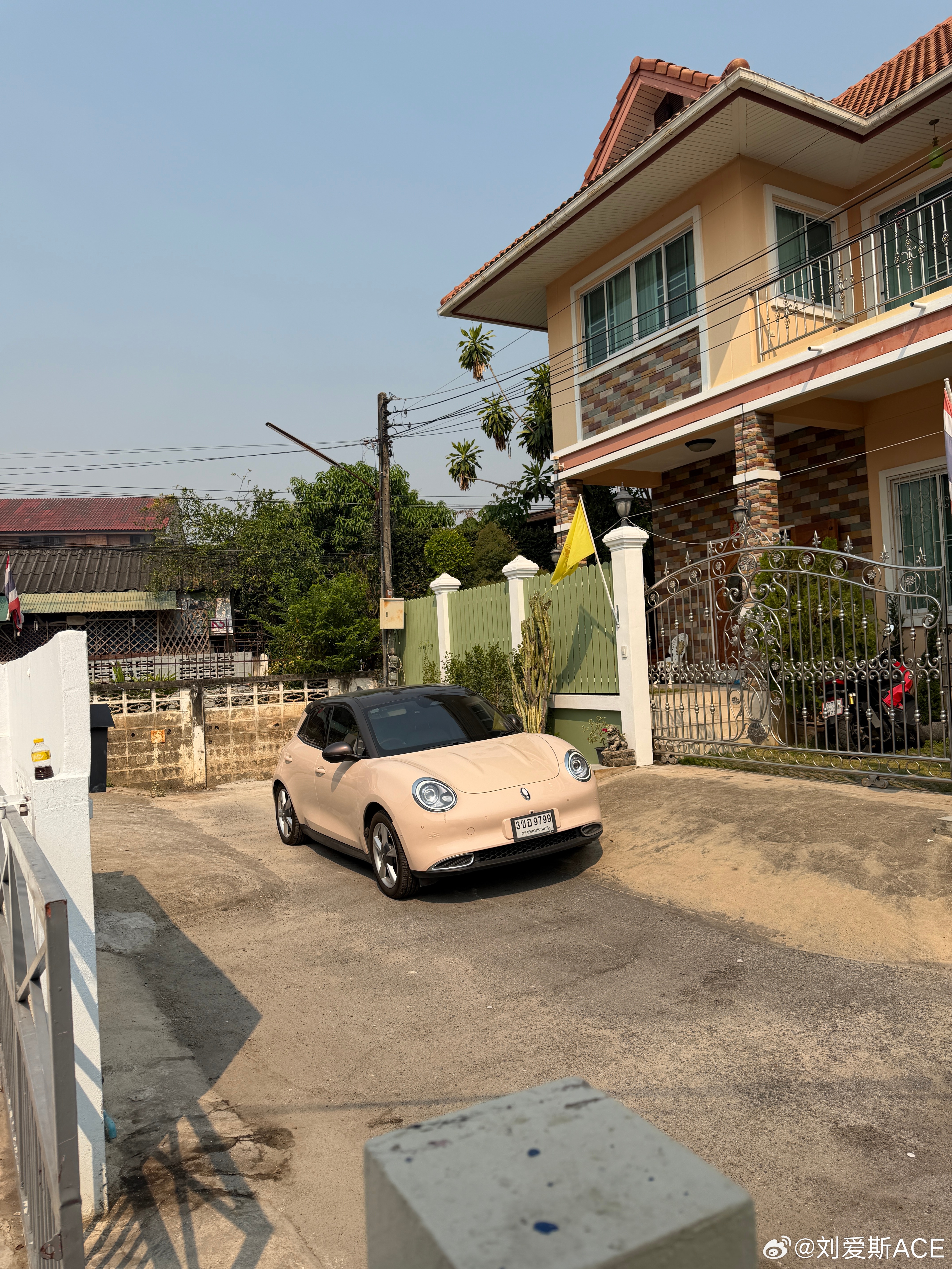 领居的长城欧拉我和汽车的日常泰国·清迈