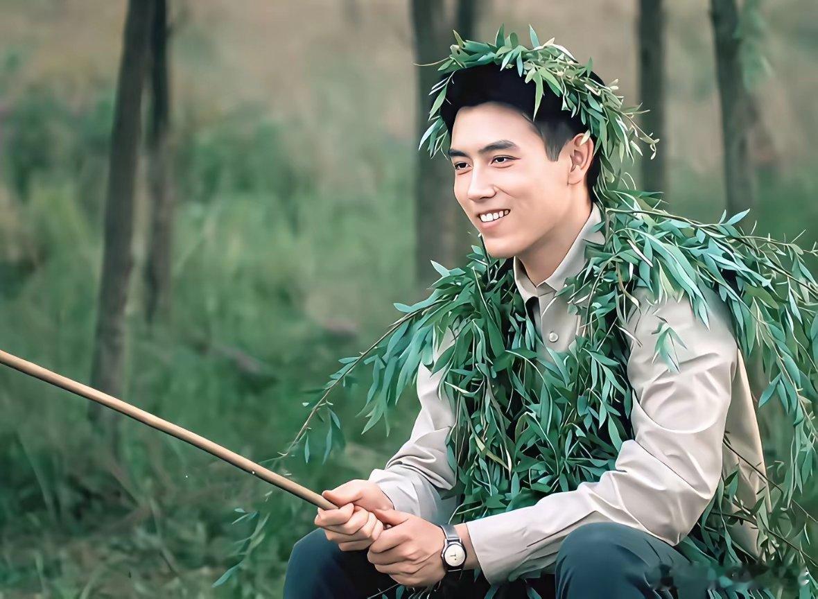 看了《纯真年代的爱情》里陈飞宇这个造型，确定剧组是用心了！昨天看《纯真年代的爱情