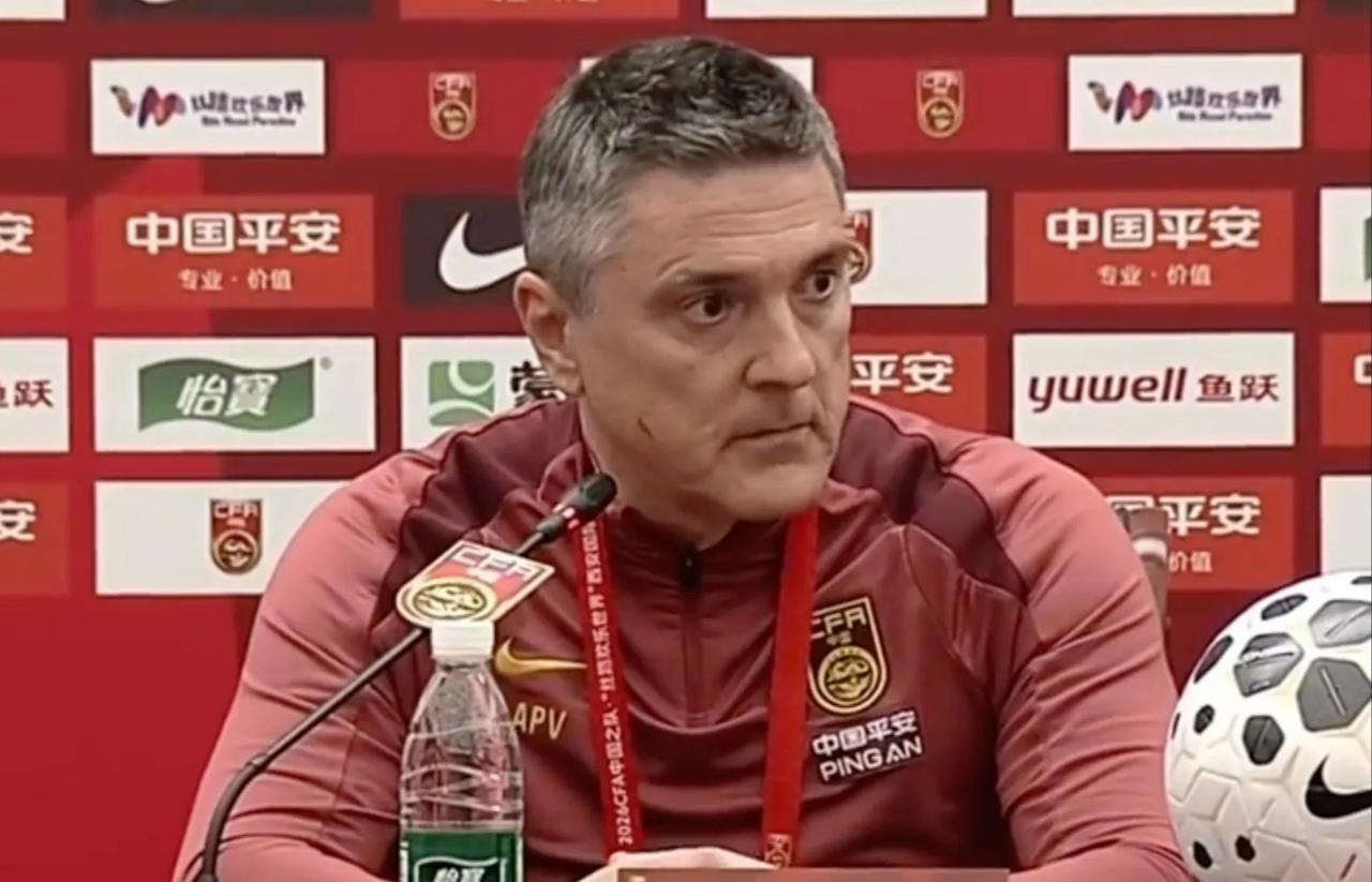 U23国足主帅安东尼奥委婉地暗示，对手朝鲜U23男足是改过年龄的。在1-1战平