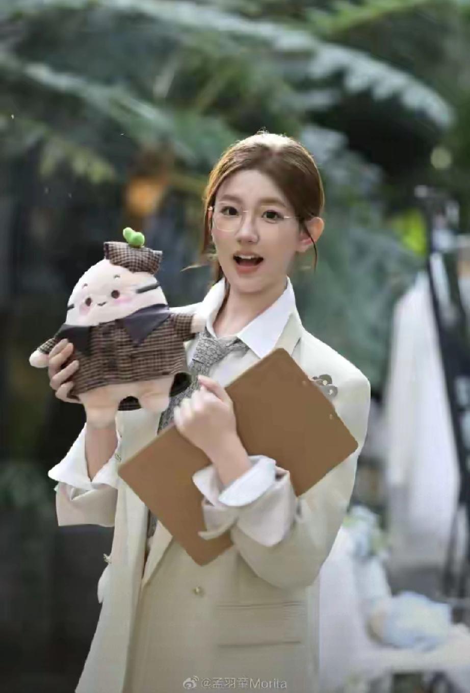 孟羽童时隔5年回归综艺！主动报备董明珠，对方回复超暖心3月19