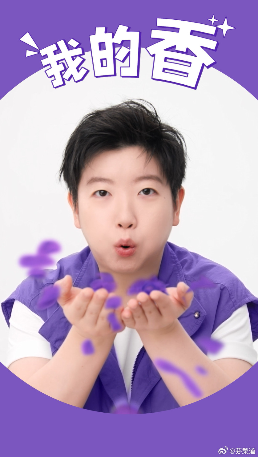 孙颖莎实力真香赛场上，她眼神坚定、步伐凌厉，一拍拍打出的是硬核实力，一分分拼出的