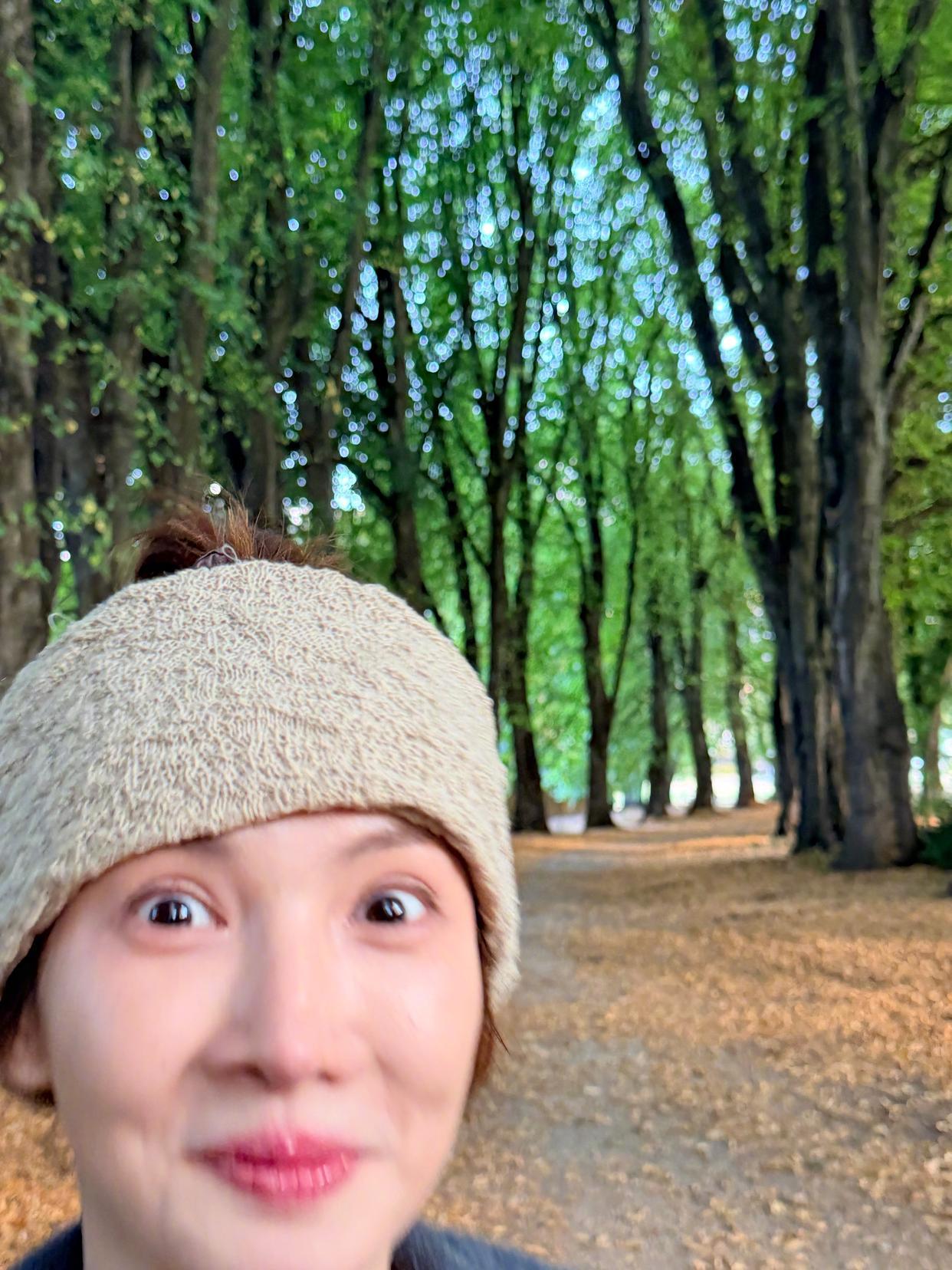 1.金晨和胡夏算是她谈过最认真的一段了，甚至还答应跟着去见男方家长，就是太认真，