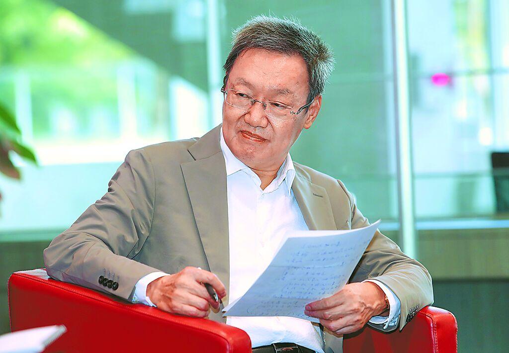 美AIT处长喊蔡英文也称“维持现状” 苏起反问：到底是哪一年的现状？近日，美