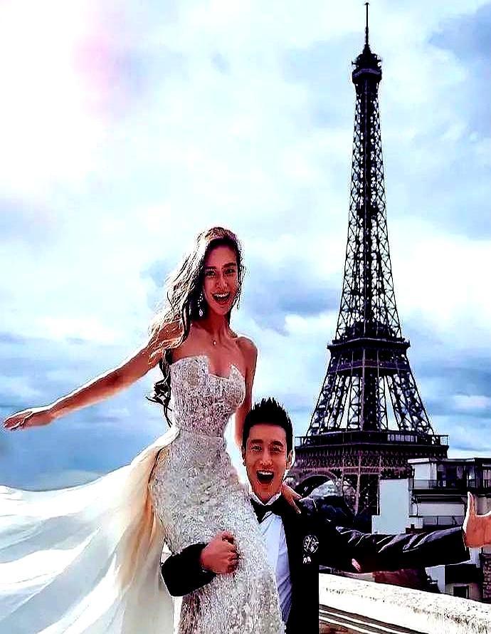 昨晚的慈善晚宴，黄晓明先下车，五分钟后杨颖进场，座位隔三排，全程零交流。散场时他