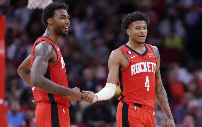 本赛季火箭队饱受伤病困扰。火箭队1天之后将在客场对阵掘金队，北京时间12月14号