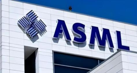 荷兰政府宣布了。在海牙发布对中国新的出口管制细则，进一步收紧浸润式DUV光刻机