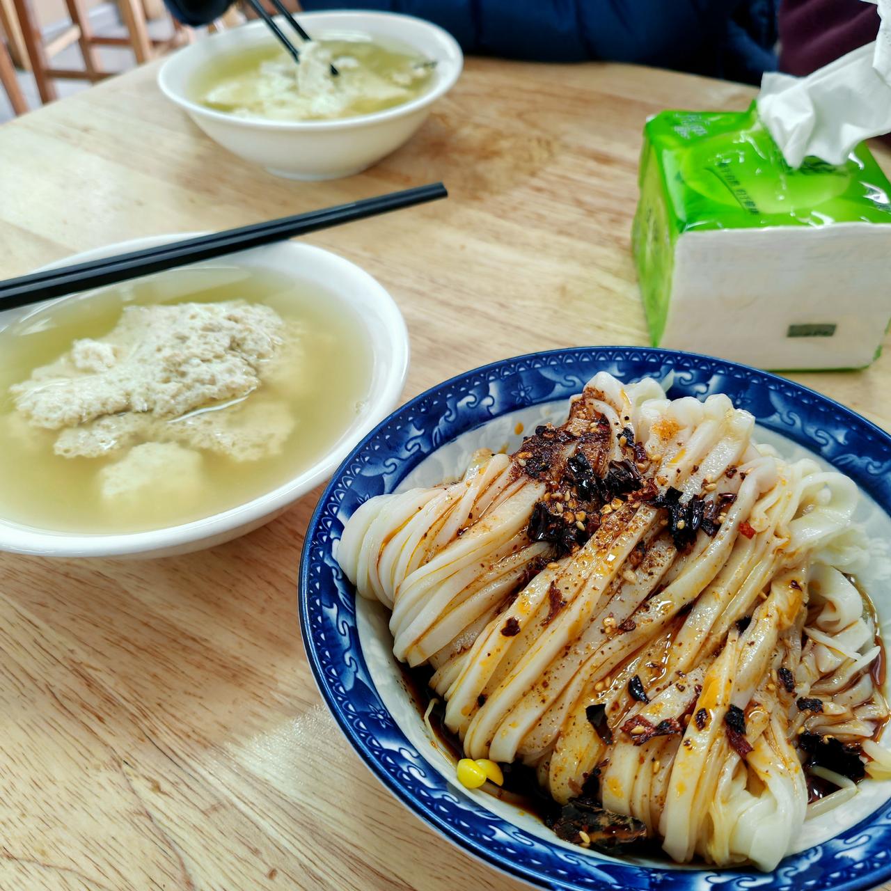 在网上有不少人说汉中是宜居城市，我不以为然，因为40年前我就曾在那里生活了一段时