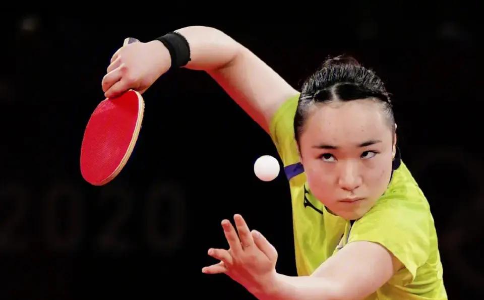 樊振东在日本女乒的地位：伊藤美诚：樊振东陪我打过球，暴力中藏着控制，是我的终极
