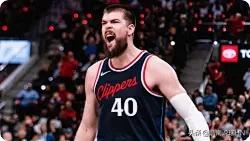 1月22号中午，快船队先后爆出3条交易讯息:1、快船管理层已经拒绝一份关于祖