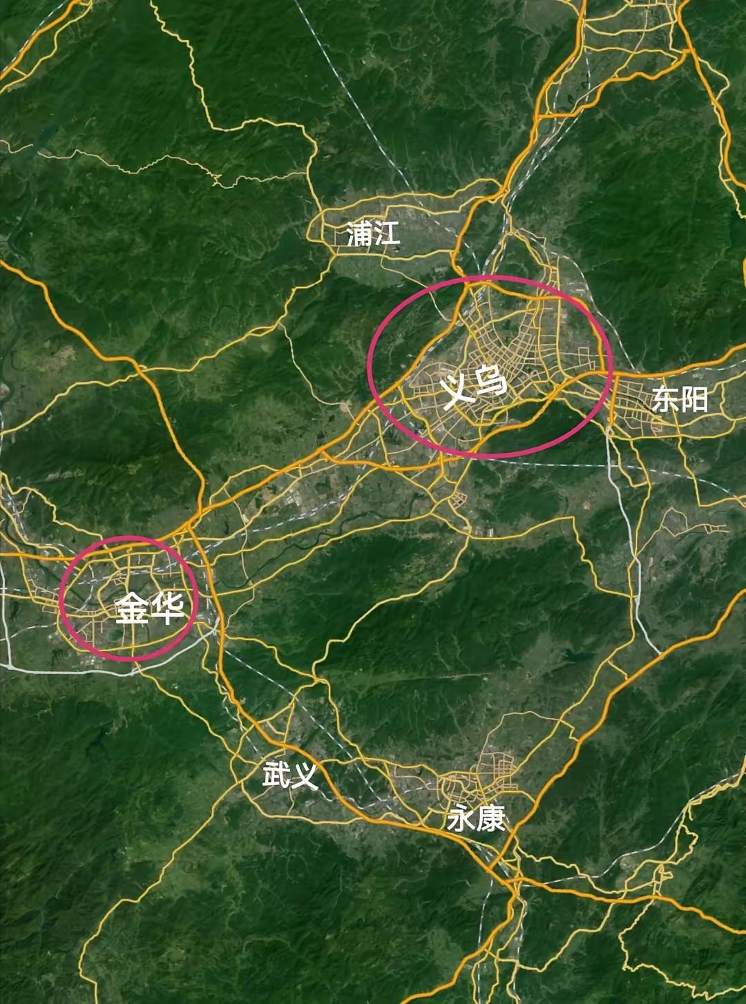 金华真是属于小马拉大车，金华市区的面积还没有义乌大，而且金华市区很难辐射到周围的