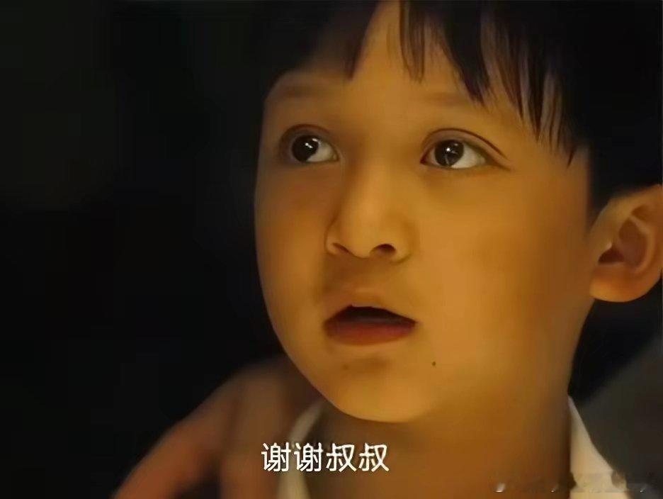 《八千里路云和月》大结局大家或许没有看懂，张云魁给小月明戴上那颗蚕豆项链，不是他