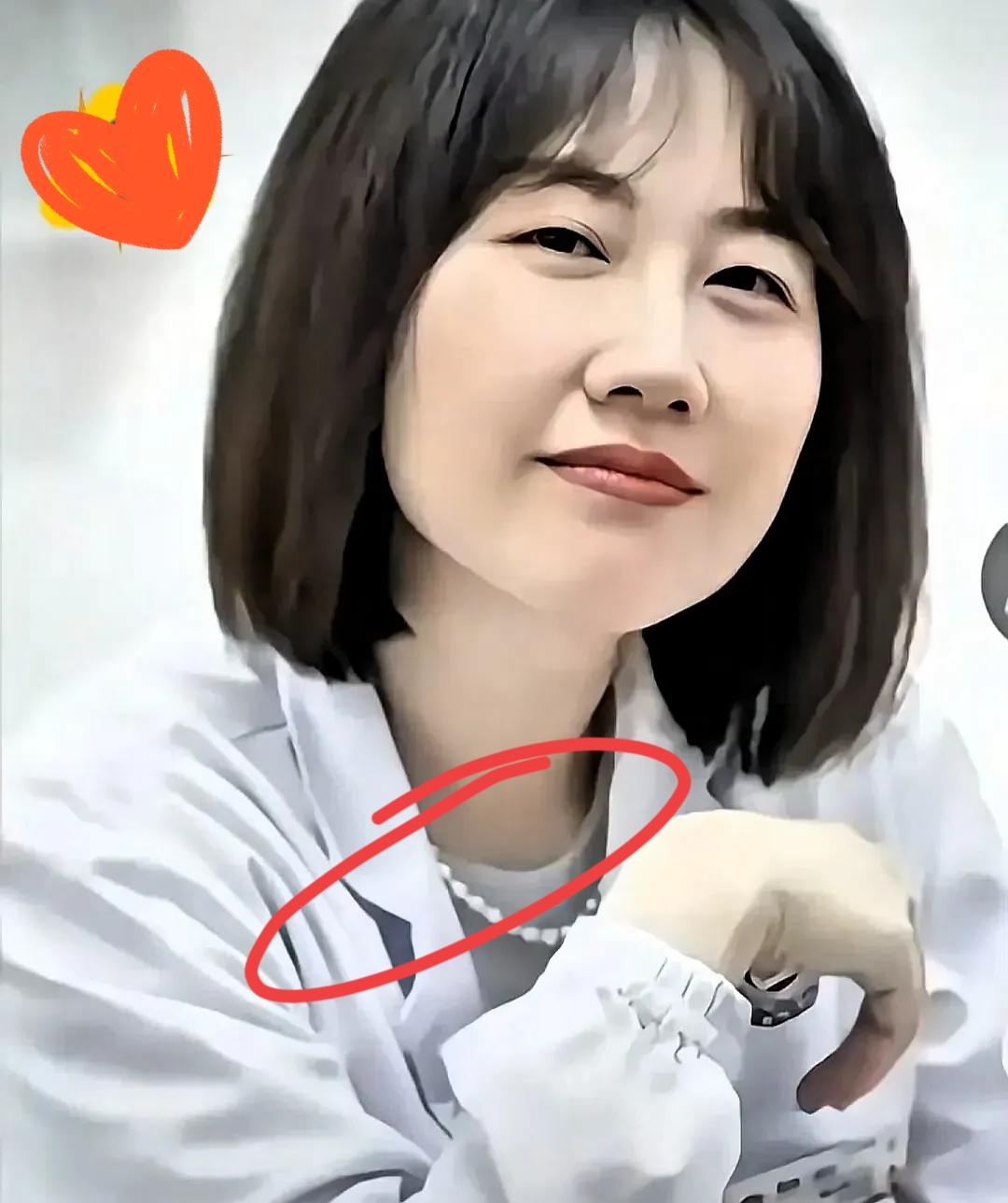 大家发现没，看完这段视频，祖院长的操作真让人看不懂！曾医生为了博关注，忙前