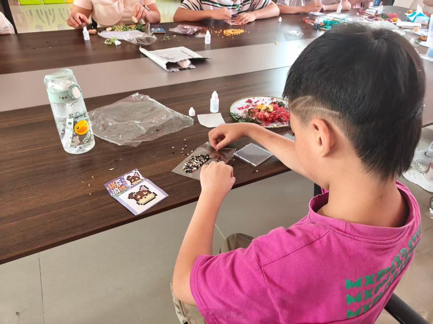 【情系微湖毓养青川，巧手拼豆筑梦童真】曲阜师范大学三下乡暑期社会实践盛夏蝉鸣阵阵