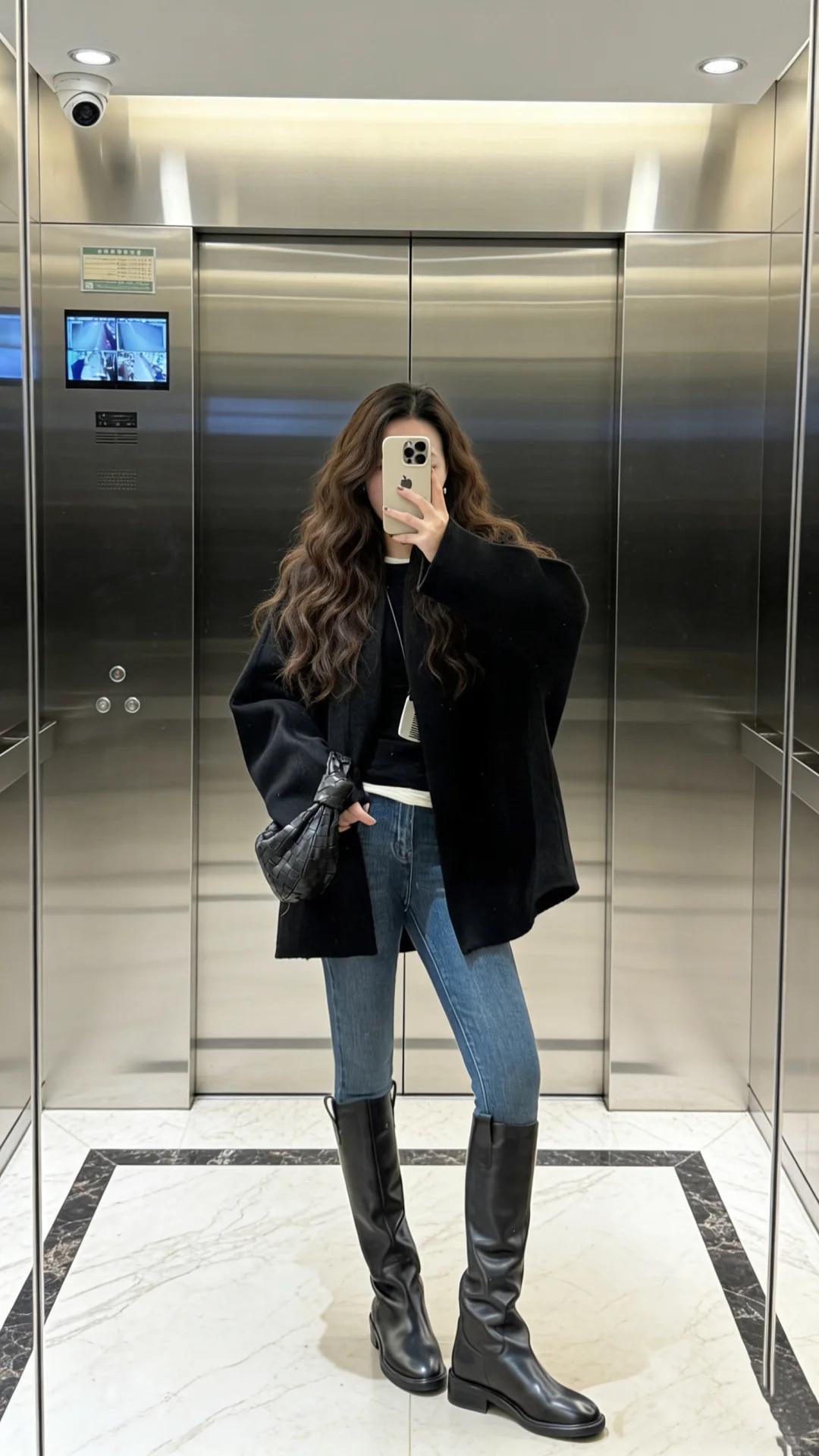 优雅型女孩子该怎么穿?女生审美：1还是2帮忙选一选狠狠期待一下秋冬[