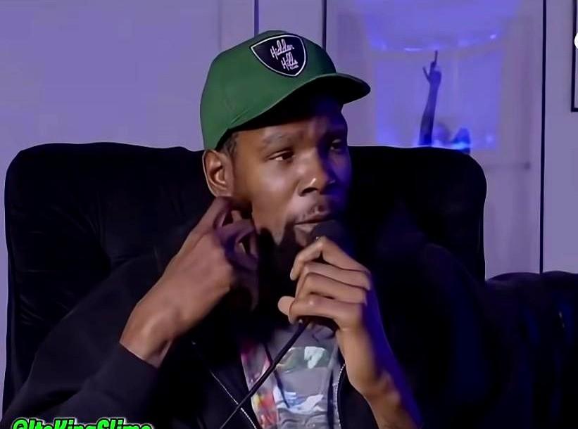 最近刷到杜兰特聊婚姻的事儿，挺实在的。他说自己不打算先结婚，身边真没见过几对夫妻