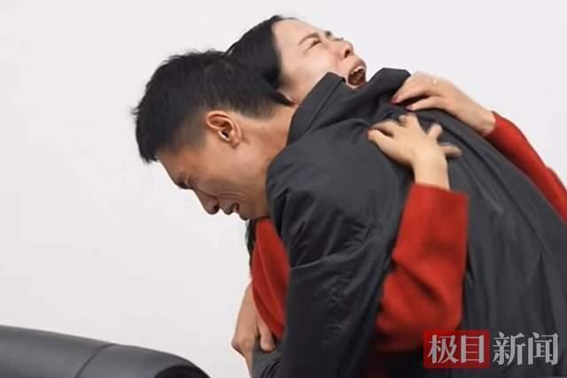 3月23日，江西南昌上演一幕催人泪下的骨肉团圆戏码，湖北仙桃女子李林苦寻三十三年