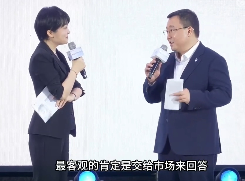 赛力斯回应特斯拉FSD入华赛力斯汽车董事长张正萍就特斯拉FSD入华后，华为智驾