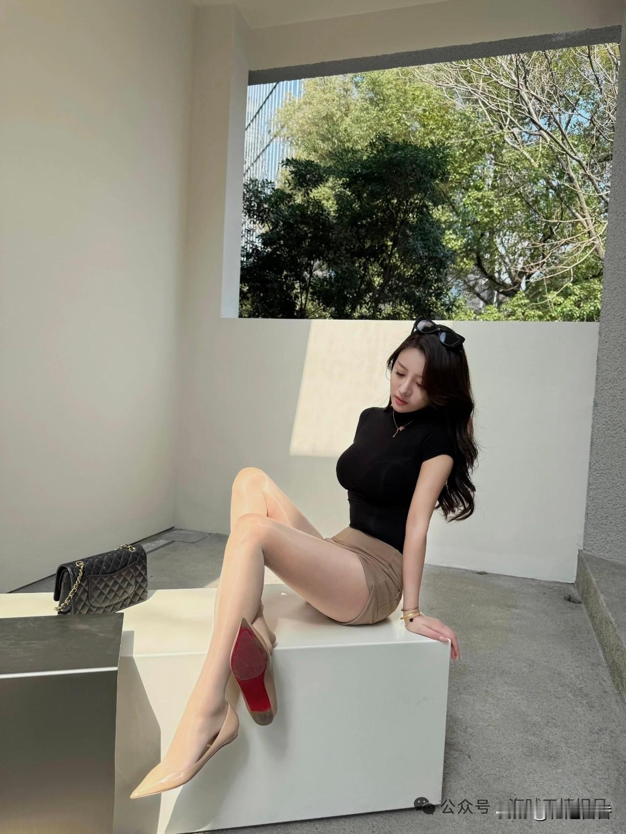 凹凸有致，谁看了估计也得迷糊一阵！