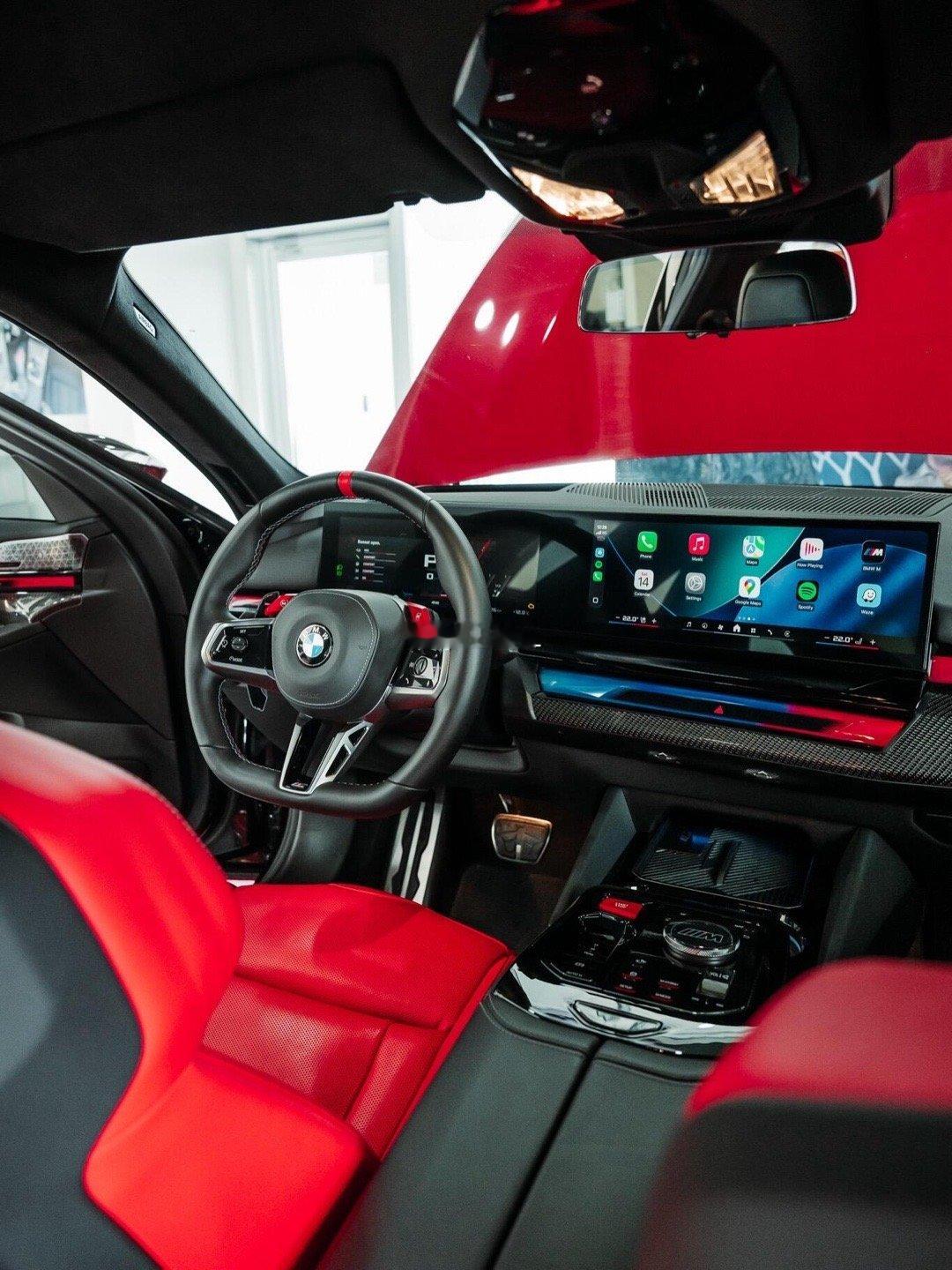 宝马BMWM5G90。全新宝马m5