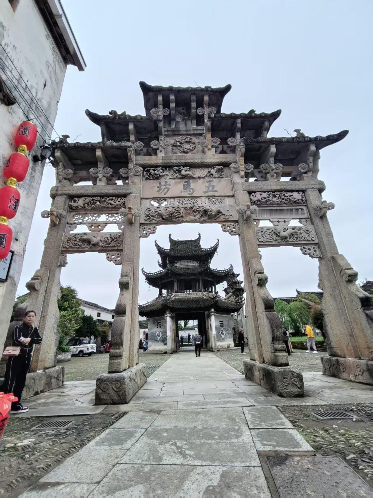 出门踏春啦安徽徽州古村落春日打卡，随手拍照记录春日生活中的美好瞬间。