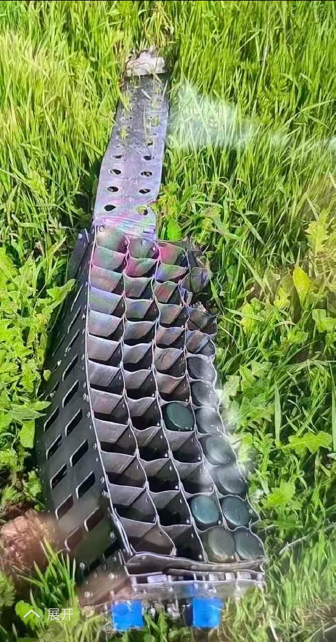 这张照片里出现的这些新装备，让整个俄军前线是真的“胆战心惊”，处境一下变得特别被