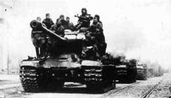 斯大林为什么要用死亡30万人的代价，强行让苏军攻克柏林？   1945年春，