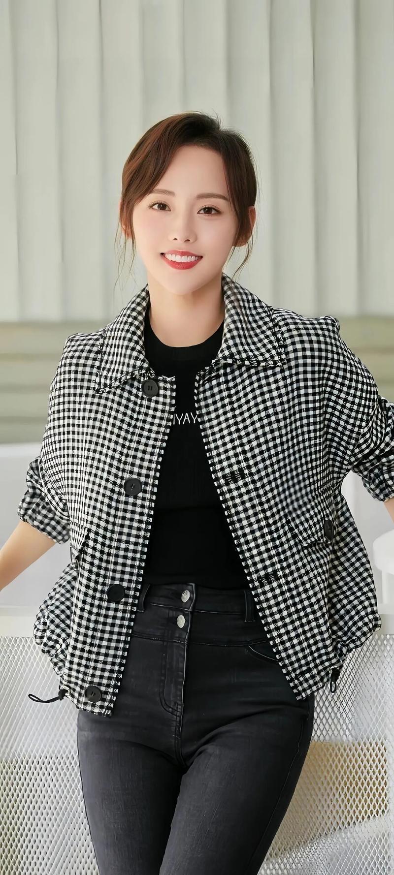 被出轨，孩子被藏，财产被转，前夫还带新欢耀武扬威，张嘉倪的反击直接把渣男锤到翻不