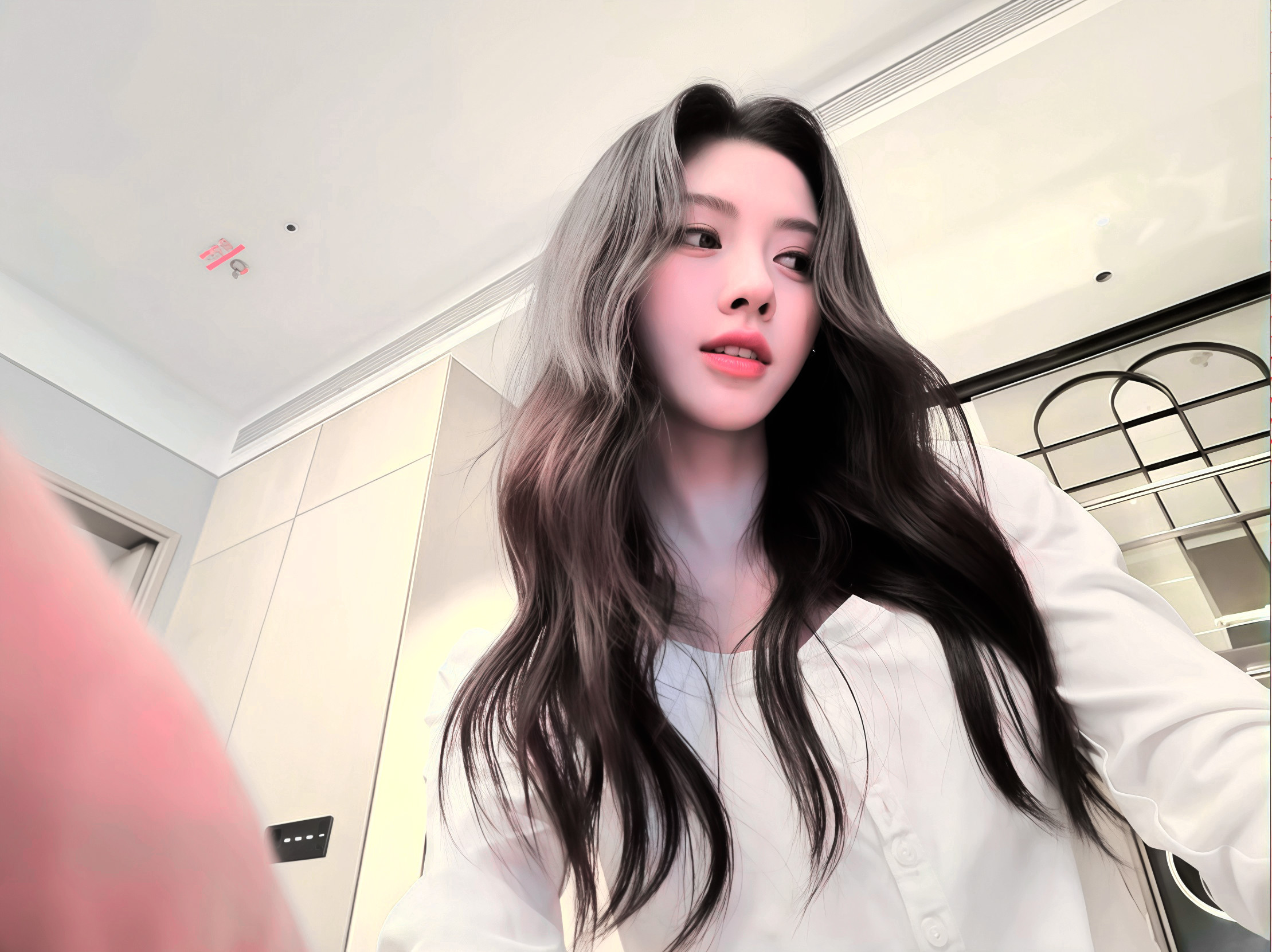 申请查看好感度我要攻略你鞠婧祎她的脸像自带磨皮一样​​​