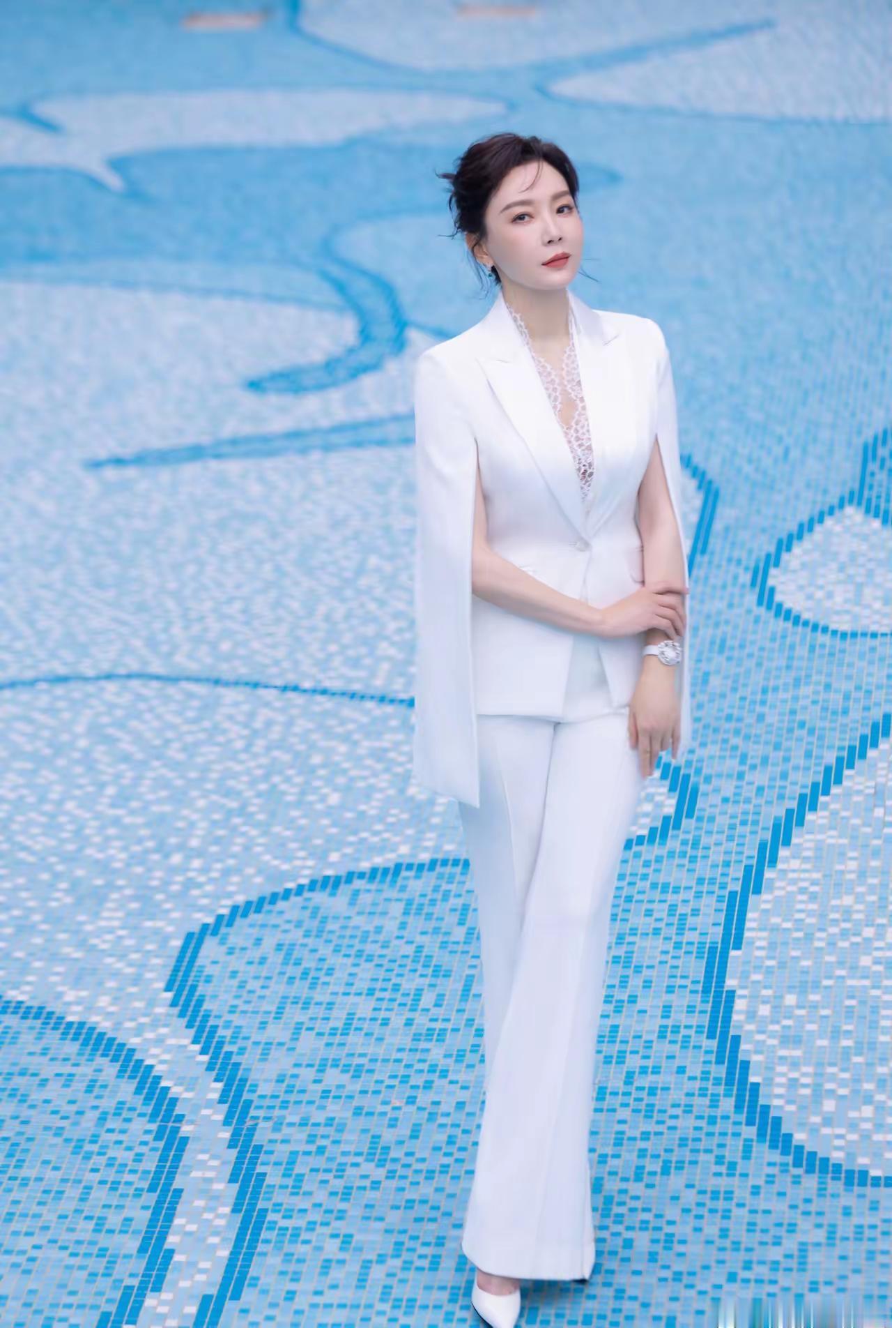 陈数——端庄、优雅的女人