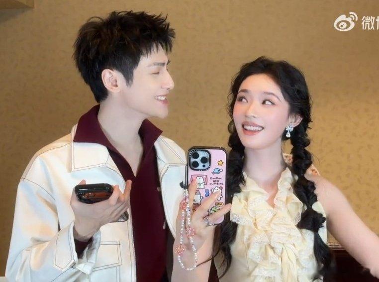 罗云熙林允杀死了剧宣比赛豹豹猫猫的搭配又甜又默契越看越让人喜欢罗云熙林允杀穿剧宣