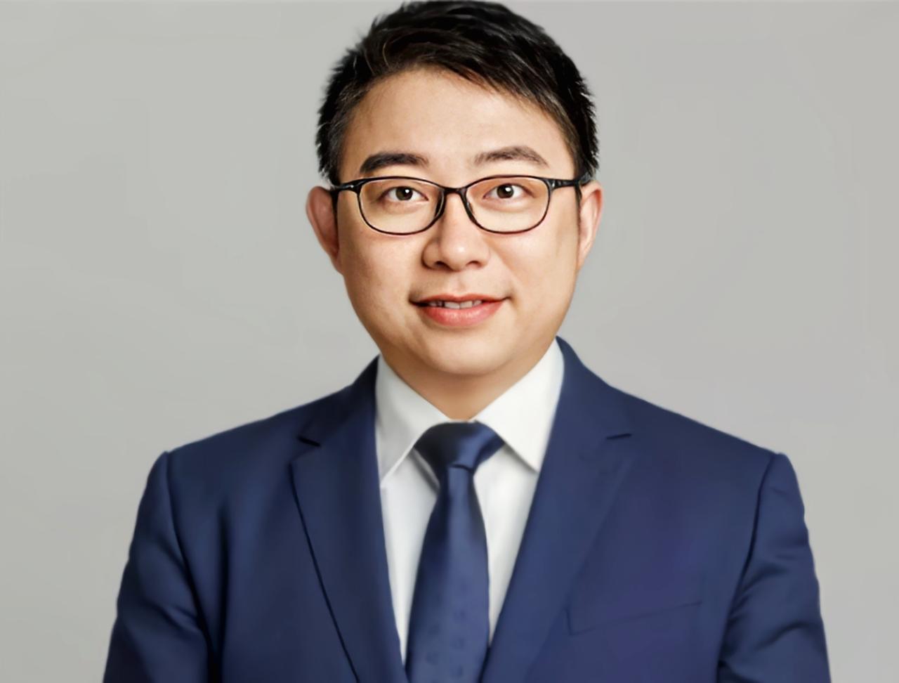 沈逸表示郑丽文当选党主席并不是国民党给大陆机会，而是他们给自己留的唯一机会。