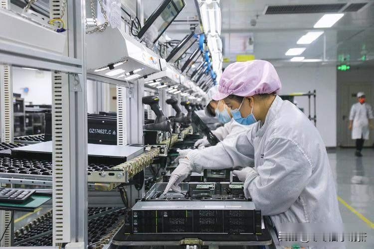 东北人走了，北极火了，谁在悄悄翻身？很多人说东北不行了，工厂关了，房子没人买