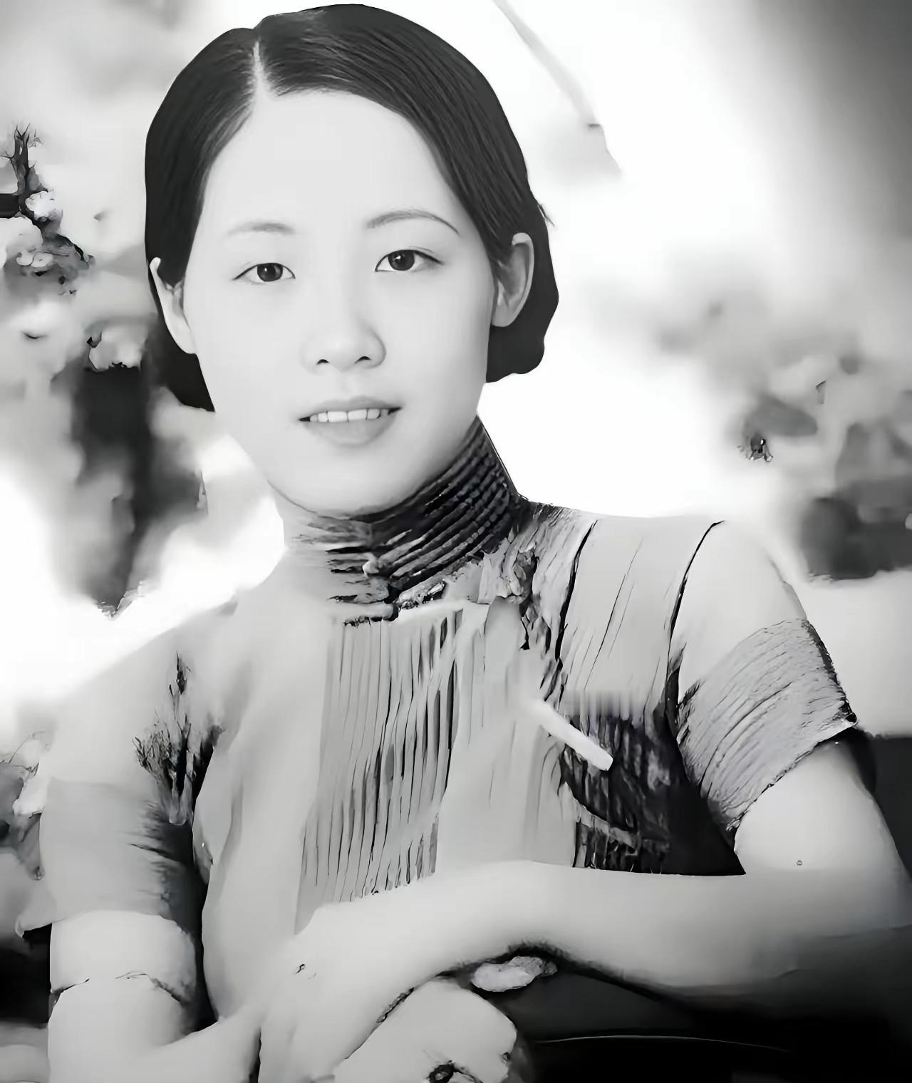 1949年5月，张澜、罗隆基在上海虹桥被捕，毛人凤给警备区司令杨虎传达密令：把张